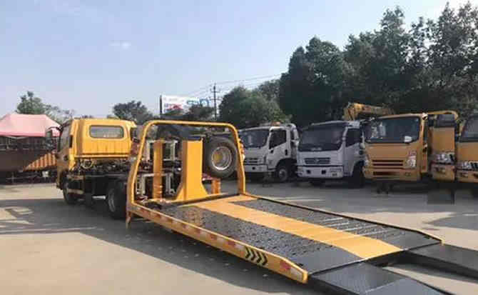 蒙山汽车中途维修案例